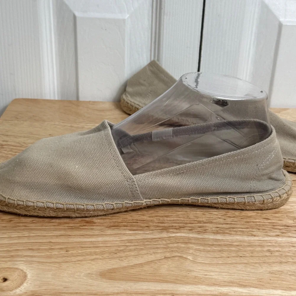Soludos embrace effortless